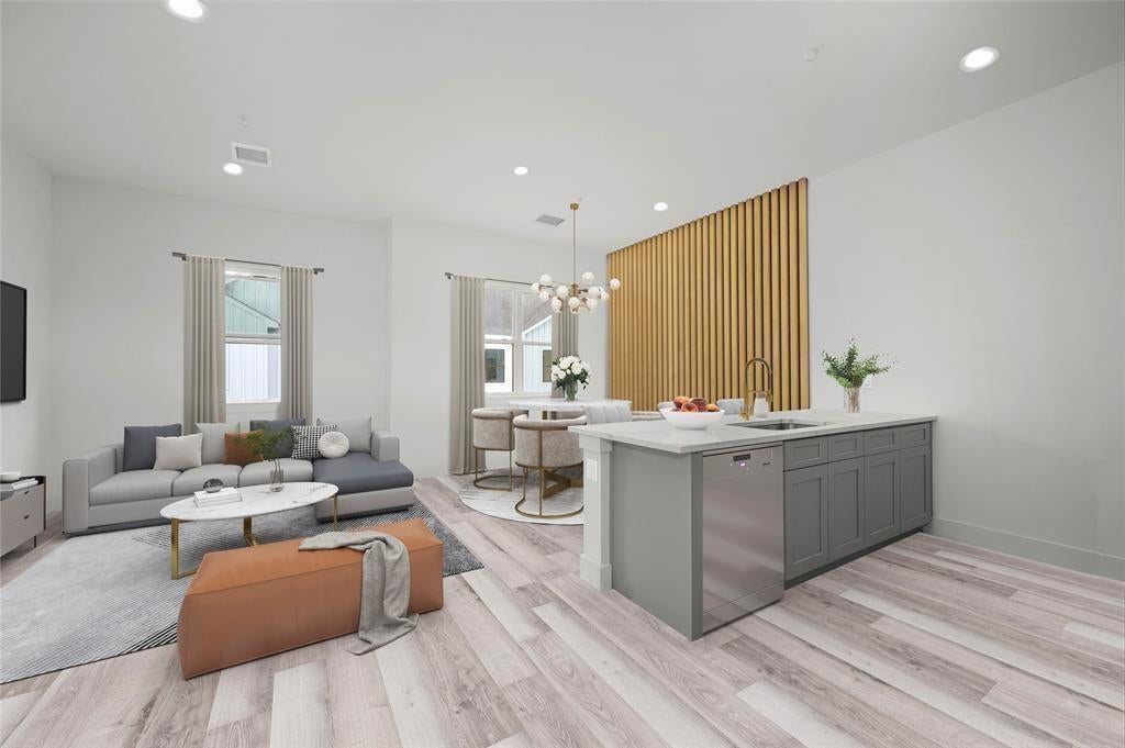 3262 Frying Pan Place