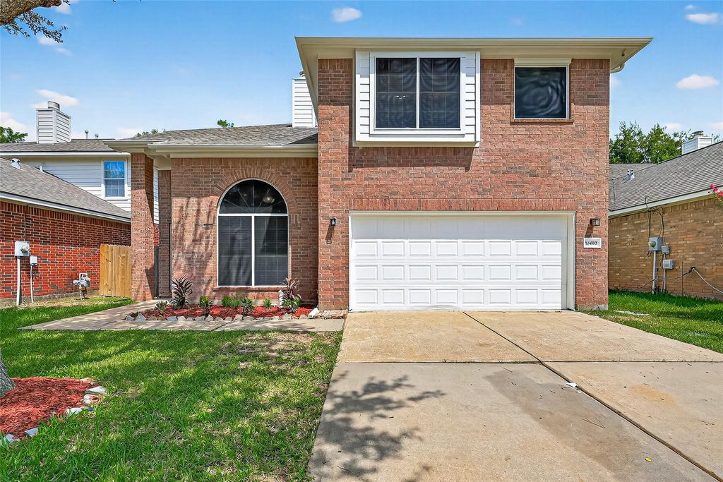 Photo of 16602 Pademelon Drive, Sugar Land, TX 77498 (MLS # 83399578)