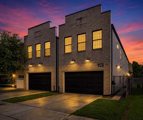 Photo of 510 E 28th Street, Houston, TX 77008 (MLS # 32114787)