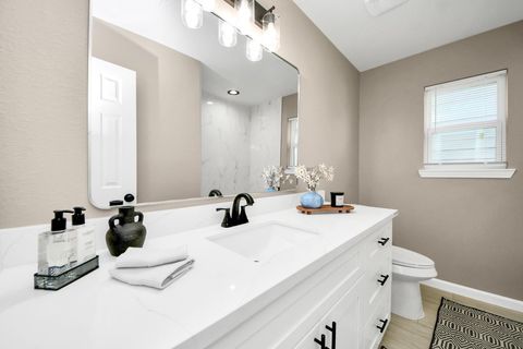 Tiny photo for 5639 Westover Street, Houston, TX 77033 (MLS # 7128938)