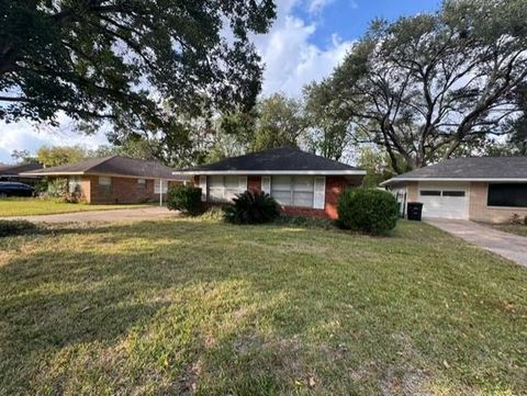 Photo of 4054 Cheena Drive, Houston, TX 77025 (MLS # 95117046)