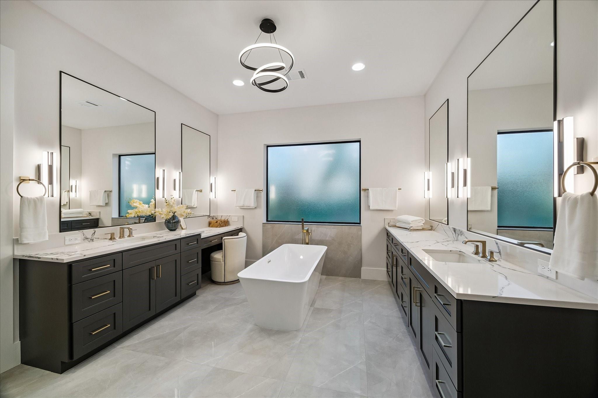 Bellaire, Texas, 77401, United States, 5 Bedrooms Bedrooms, ,8 BathroomsBathrooms,Residential,Active,2036678