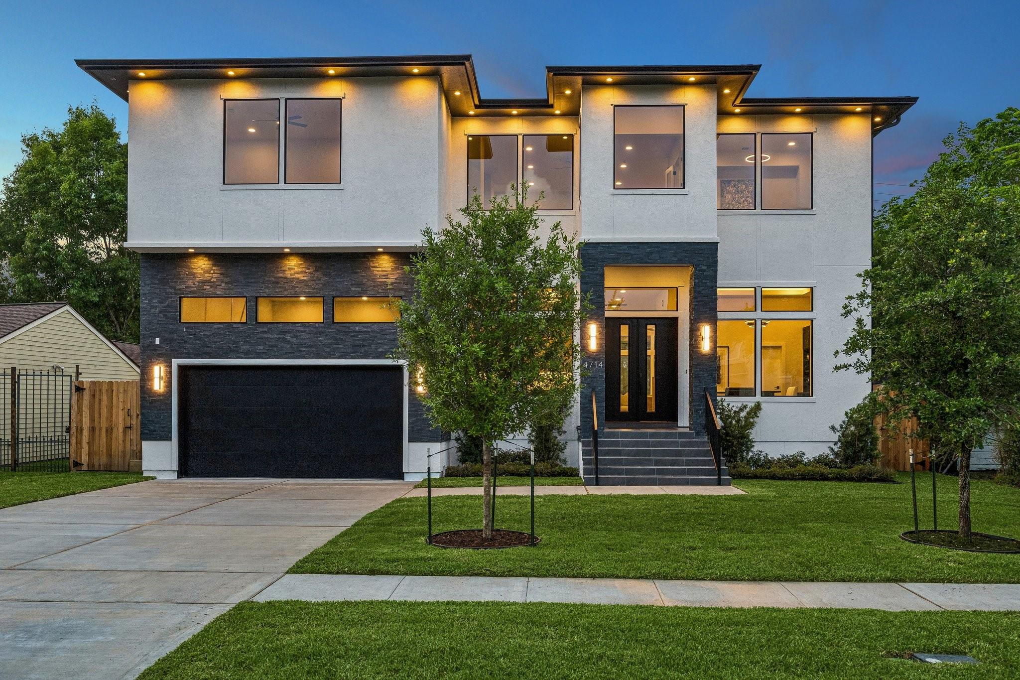 Bellaire, Texas, 77401, United States, 5 Bedrooms Bedrooms, ,8 BathroomsBathrooms,Residential,Active,2036678
