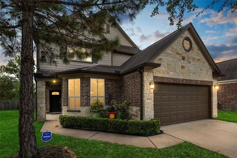 Photo of 18511 Windy Stone Drive, Houston, TX 77084 (MLS # 71250904)