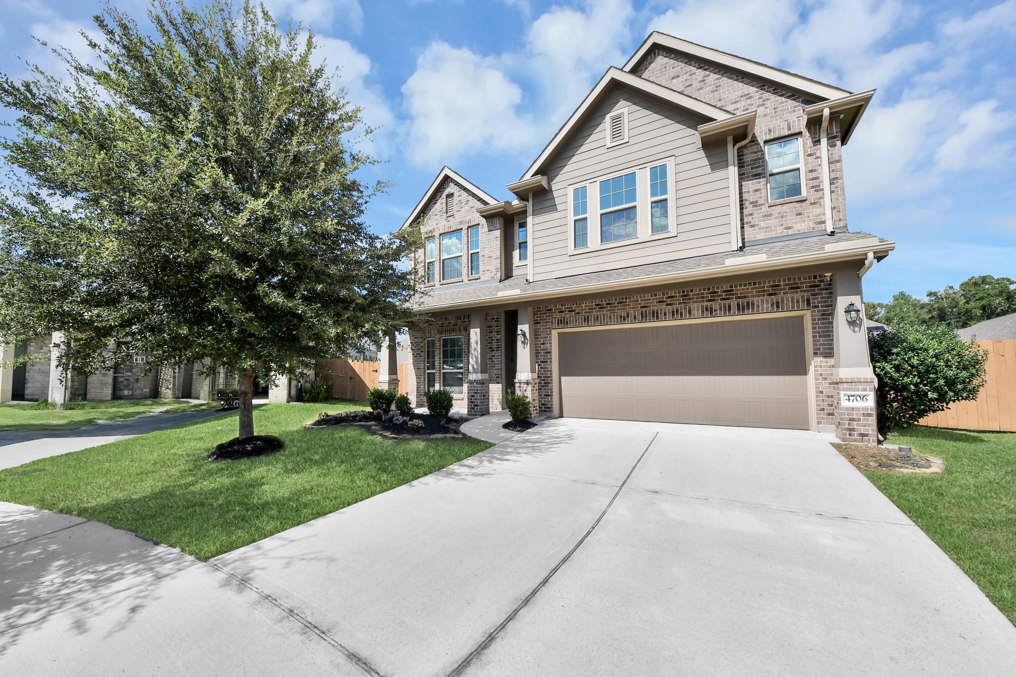 4706 Walnut Willow Court