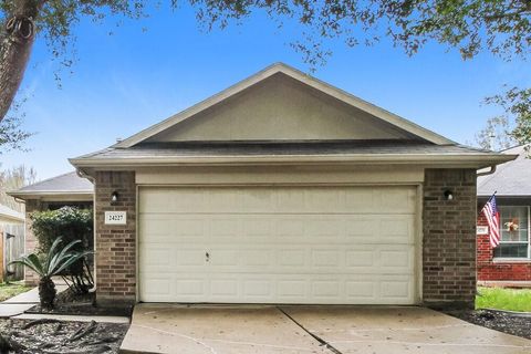 Photo of 24227 Silver Maple Drive, Houston, TX 77336 (MLS # 86093311)