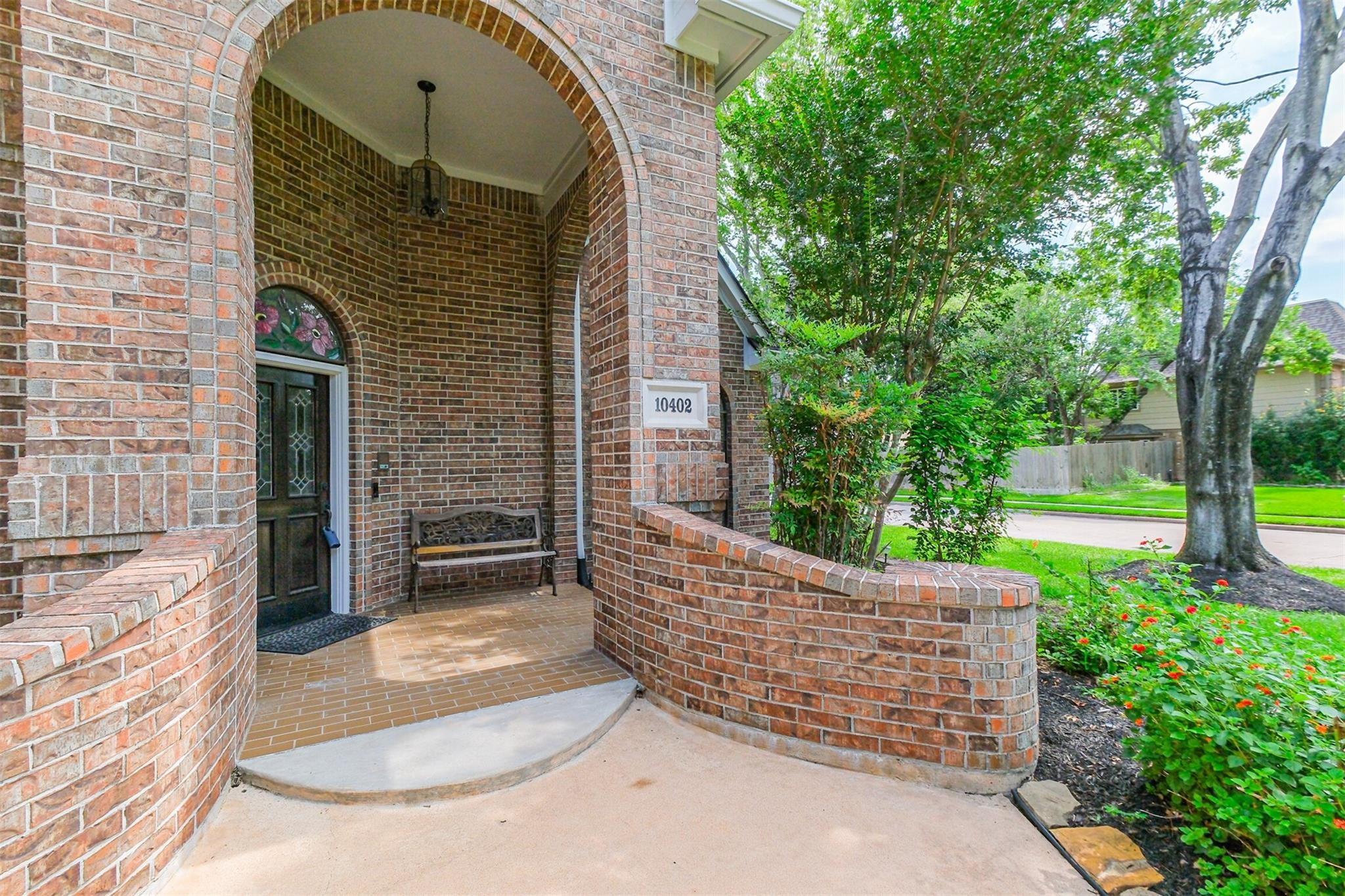 10402 Hondo Hill Road