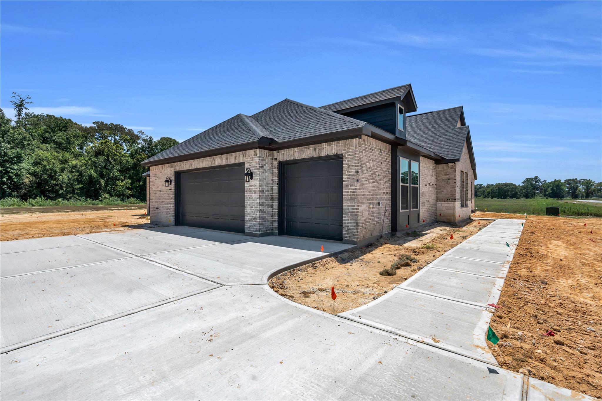 270 Seguin Drive
