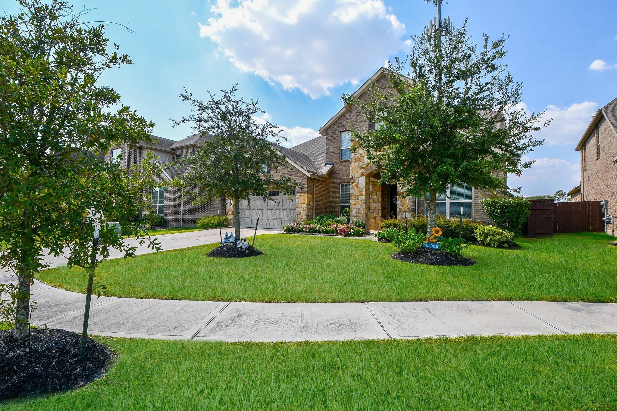 25106 Sundance Park Lane