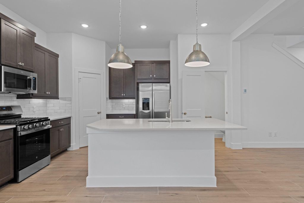 Photo of 516 Red Cascade Trail, Willis, TX 77318 (MLS # 11832865)