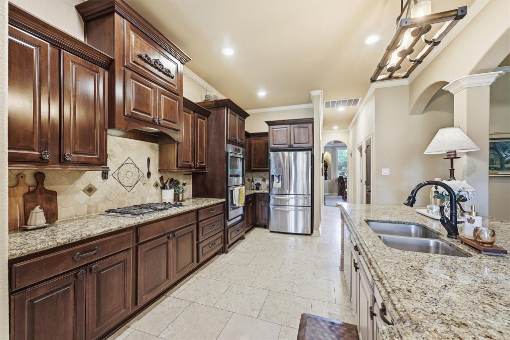 Photo of 20811 Atascocita Shores Drive, Humble, TX 77346 (MLS # 53266407)