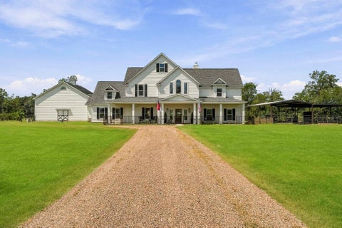 Photo of 3103 Brundrett Road, Wallis, TX 77485 (MLS # 88940538)
