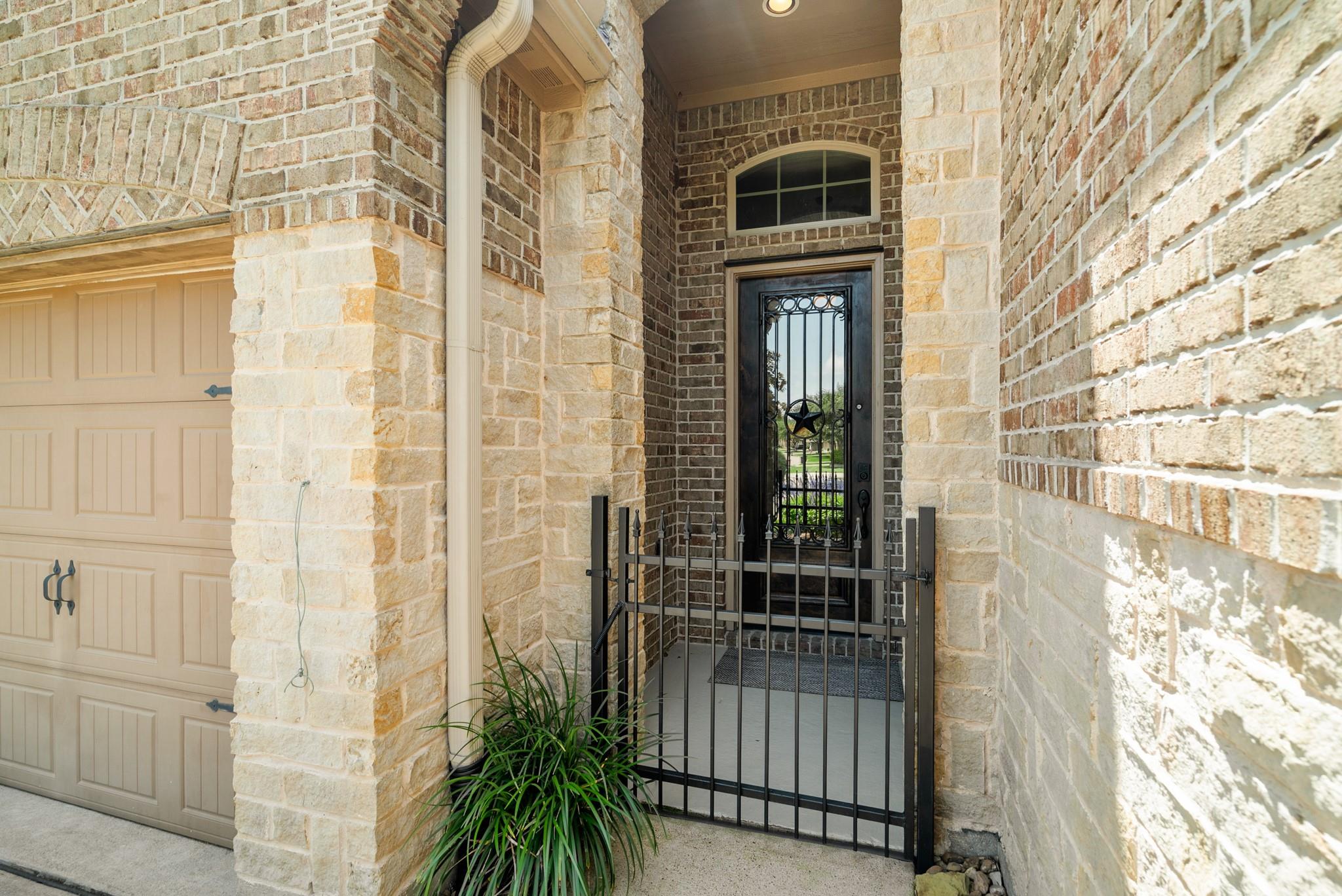 32730 Wingfoot Circle