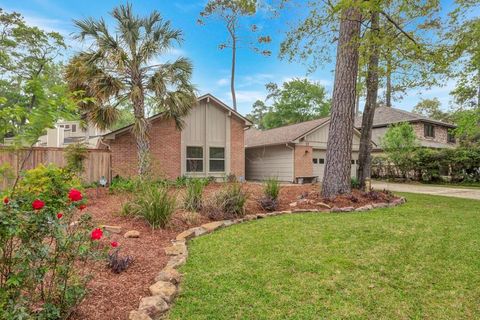Photo of 17 Wishbonebush Road, The Woodlands, TX 77380 (MLS # 36018384)