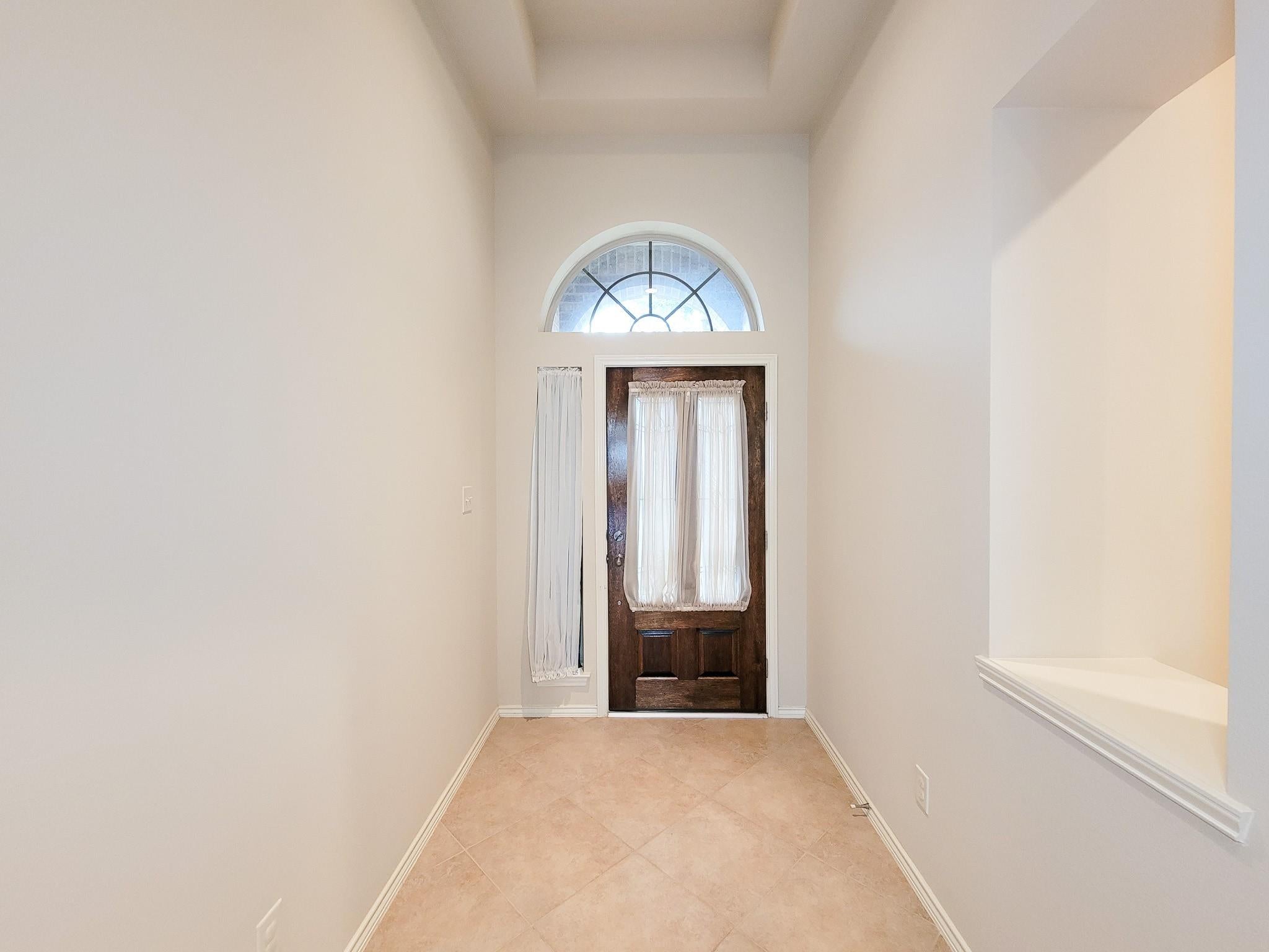 2710 Bamboo Lane