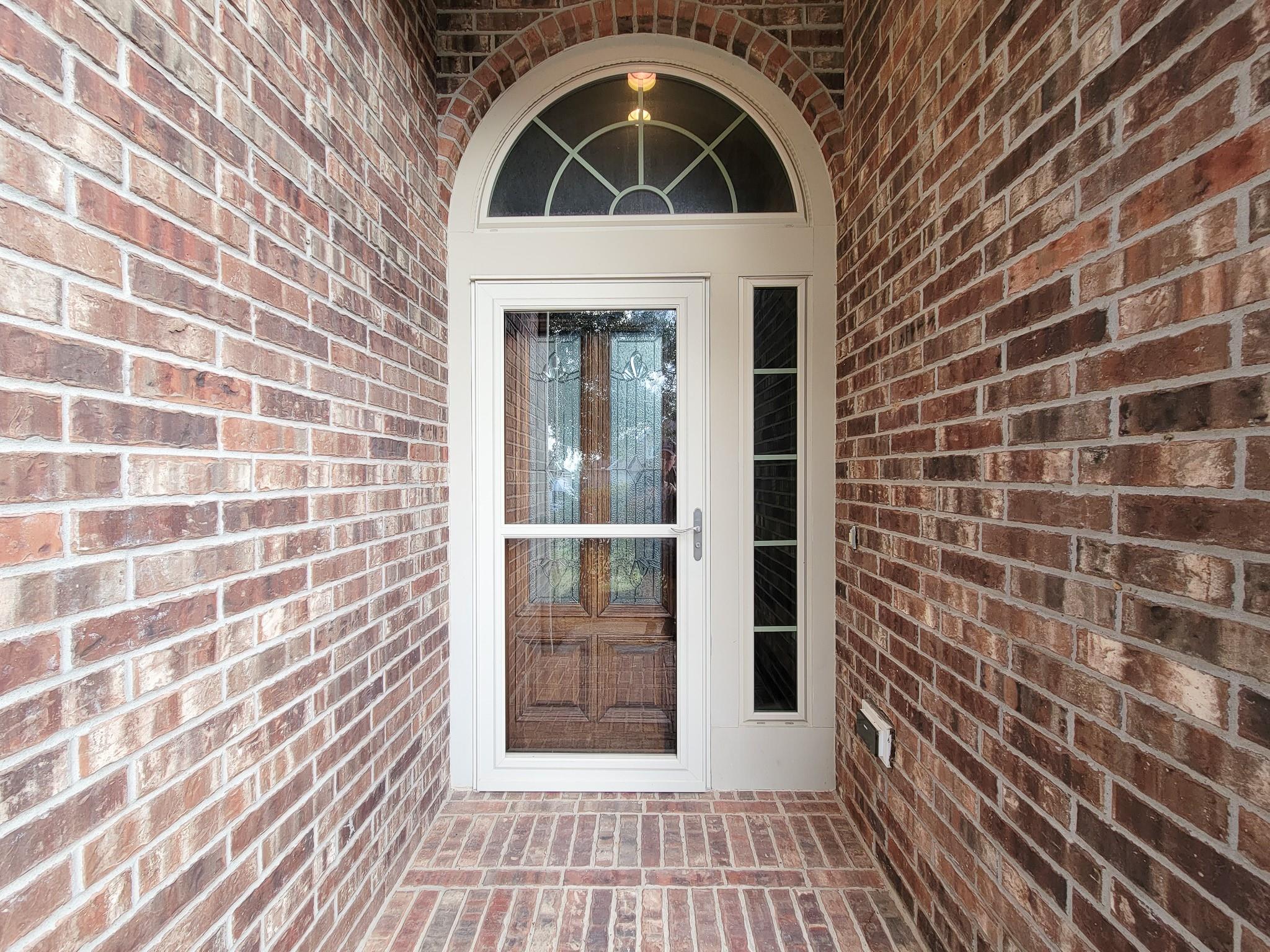 2710 Bamboo Lane