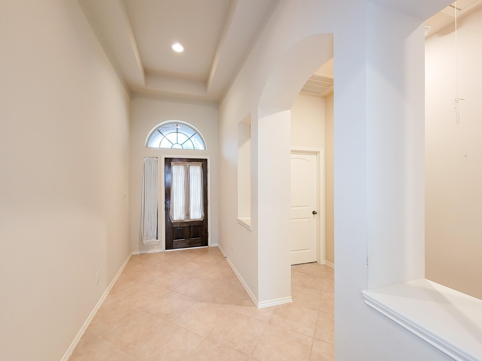 2710 Bamboo Lane