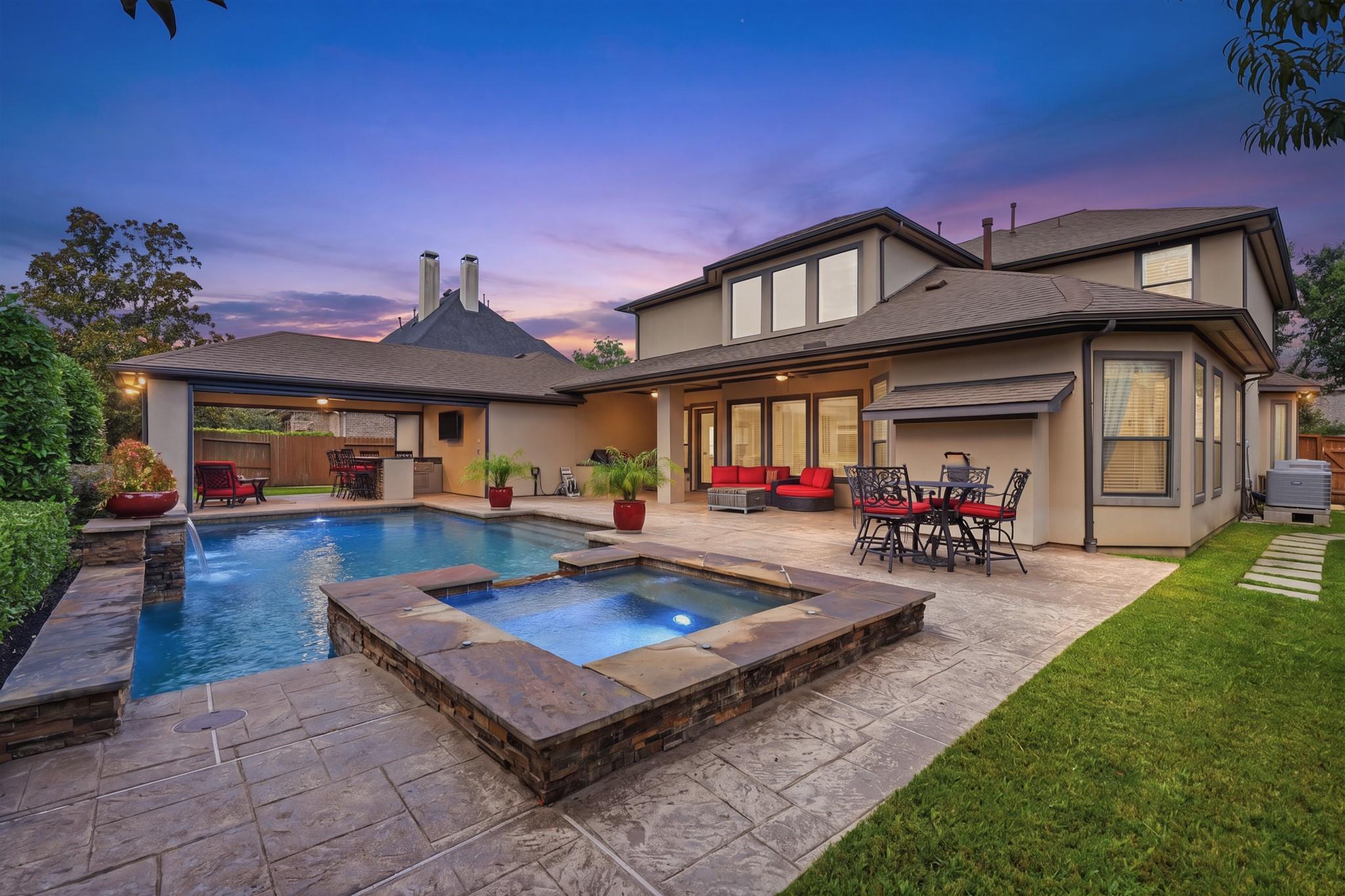 3206 Beacon Heights