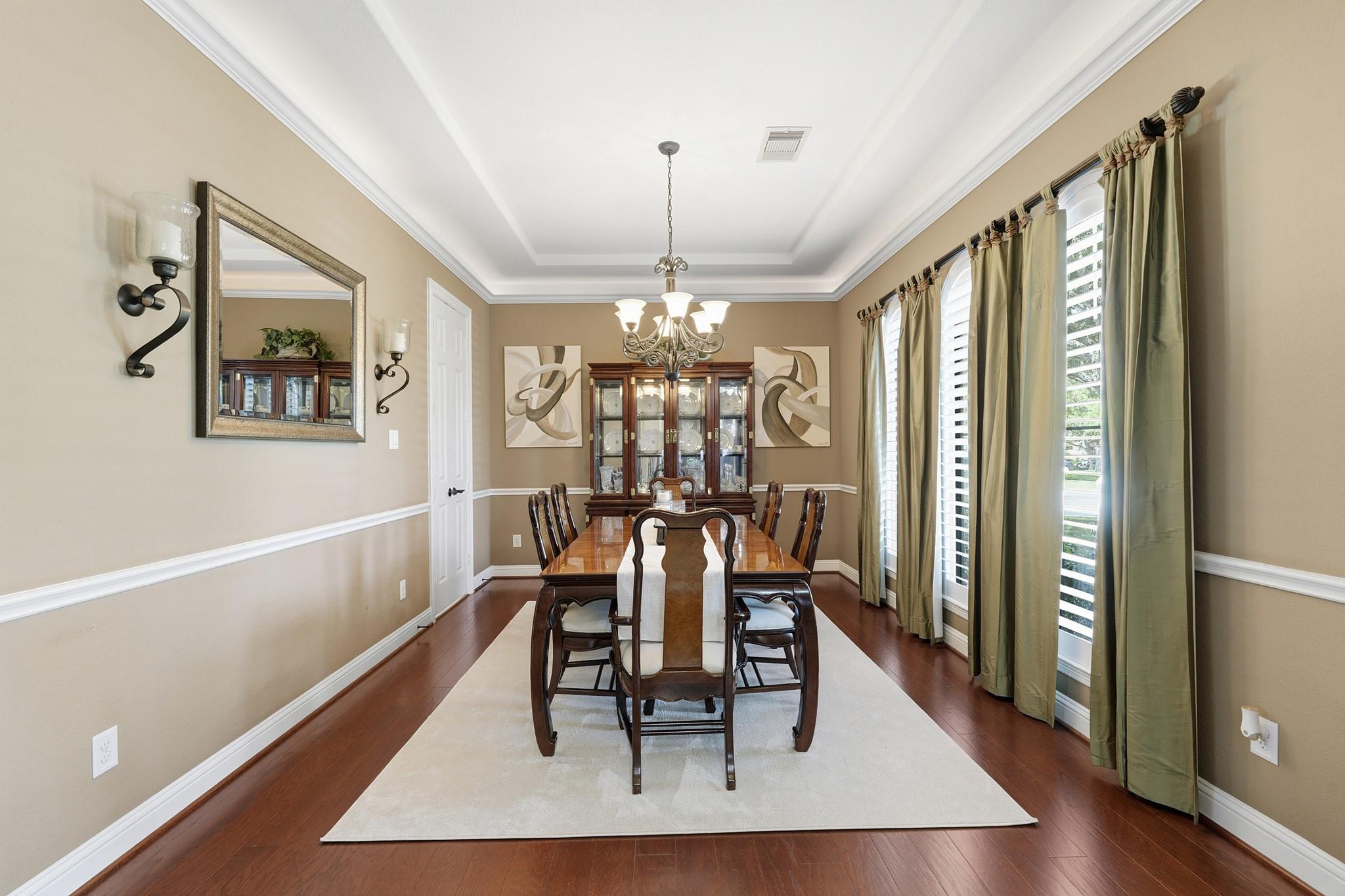3206 Beacon Heights