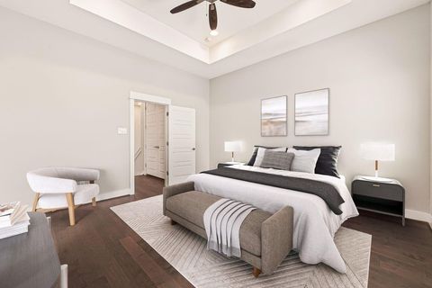 Tiny photo for 2010 Saint Charles Street, Houston, TX 77003 (MLS # 62594782)