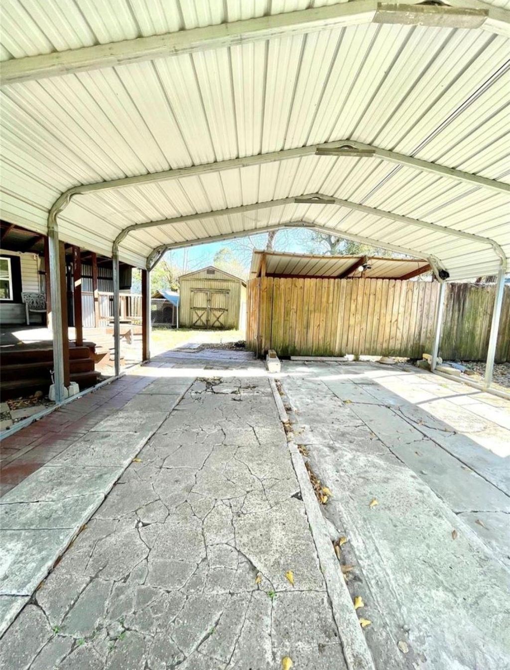 Photo of 5220 E Parkway Drive, Beaumont, TX 77705 (MLS # 92521733)