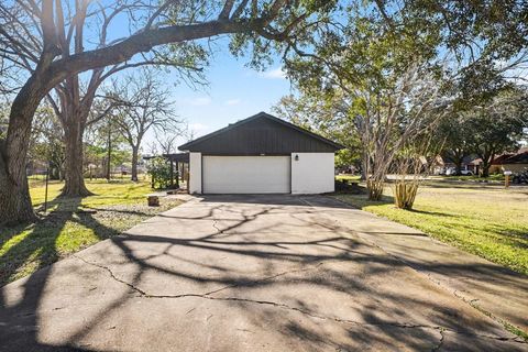 Tiny photo for 101 W Larkspur Drive, Hillcrest Village, TX 77511 (MLS # 38824874)