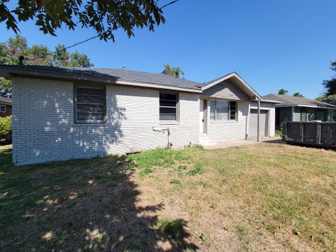 Photo of 5007 Caplin Street, Houston, TX 77026 (MLS # 12078141)