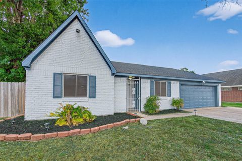 Photo of 6822 Dusty Dawn Drive, Houston, TX 77086 (MLS # 91654642)