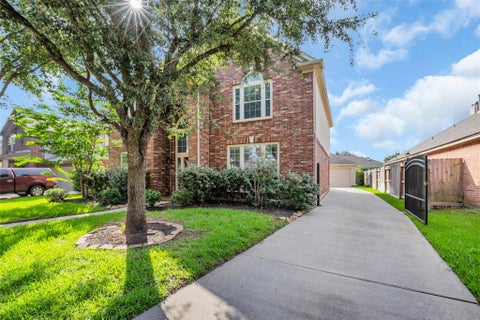 Photo of 10626 Cortland Ridge Lane, Cypress, TX 77433 (MLS # 66163025)