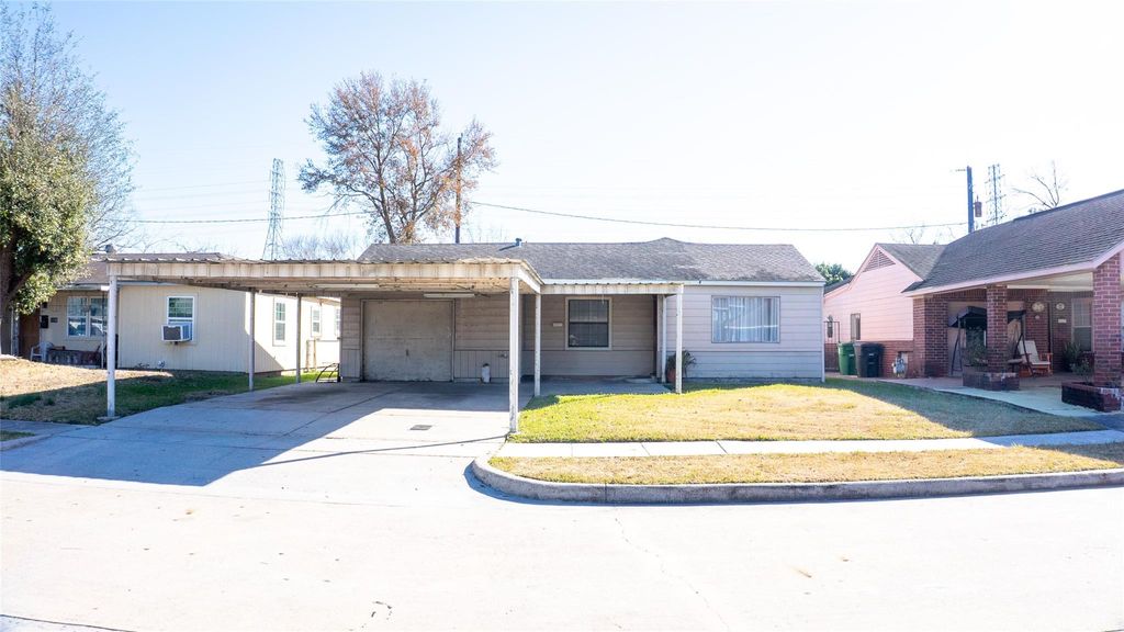 Photo of 423 Exchange Street, Houston, TX 77020 (MLS # 52224459)