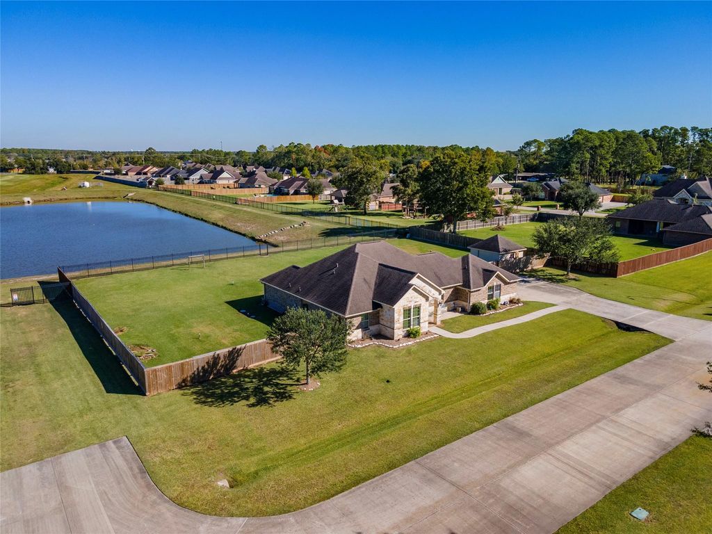 Photo of 12302 Trista Court, Santa Fe, TX 77510 (MLS # 61102866)