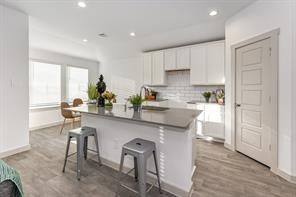 7811 Golden Rubia Lane