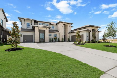Photo of 825 Stable Sands Way, League City, TX 77573 (MLS # 24807256)