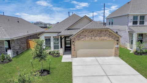 Photo of 15611 Kirkton Raye Drive, Humble, TX 77346 (MLS # 58436051)