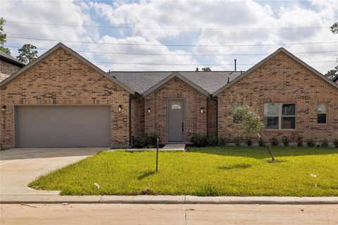 Photo of 2519 Liguria Ln Ct Ln, Spring, TX 77388 (MLS # 13945421)
