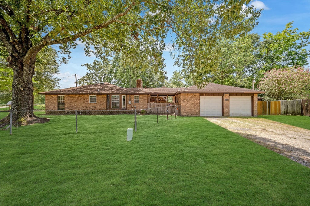 Photo of 19904 Mercedell Drive, Porter, TX 77365 (MLS # 25944672)