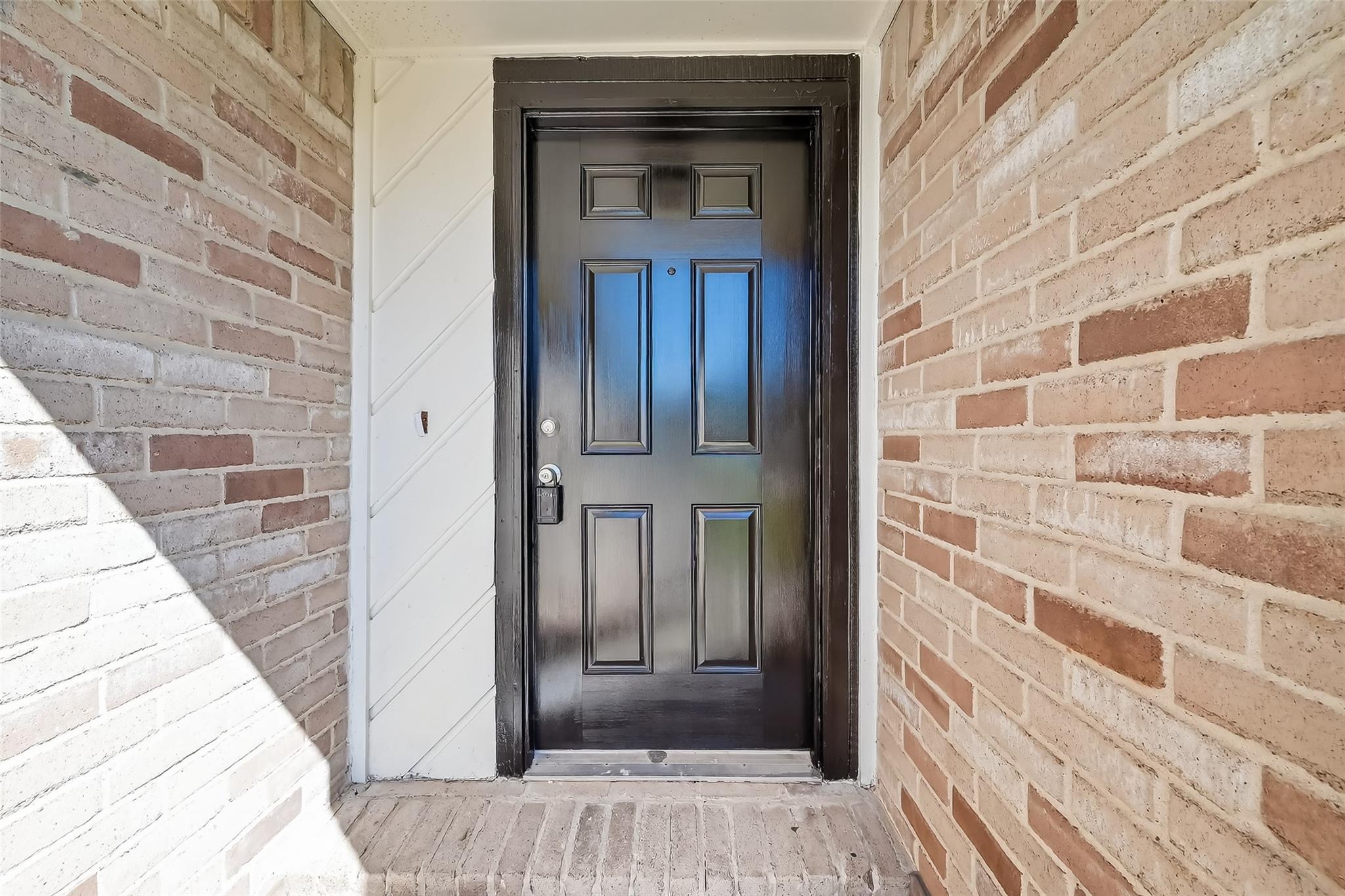 10603 Highland Woods Drive