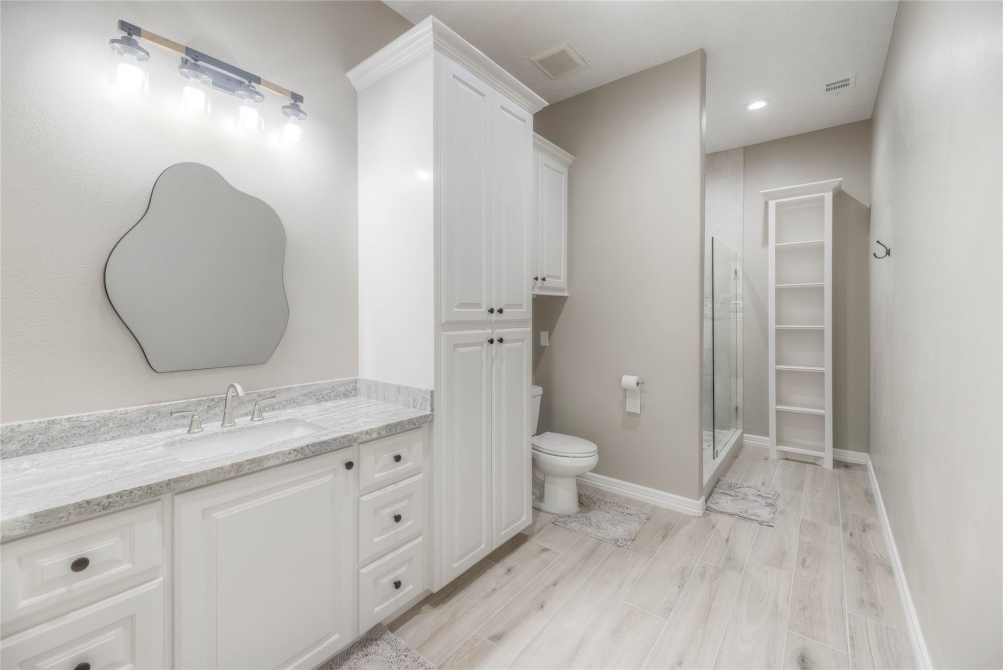 8214 Farm To Market Rd 350 N, Livingston, TX, 77351, USA, 8 Bedrooms Bedrooms, ,9 BathroomsBathrooms,Residential,Active,8214 Farm To Market Rd 350 N,10269207