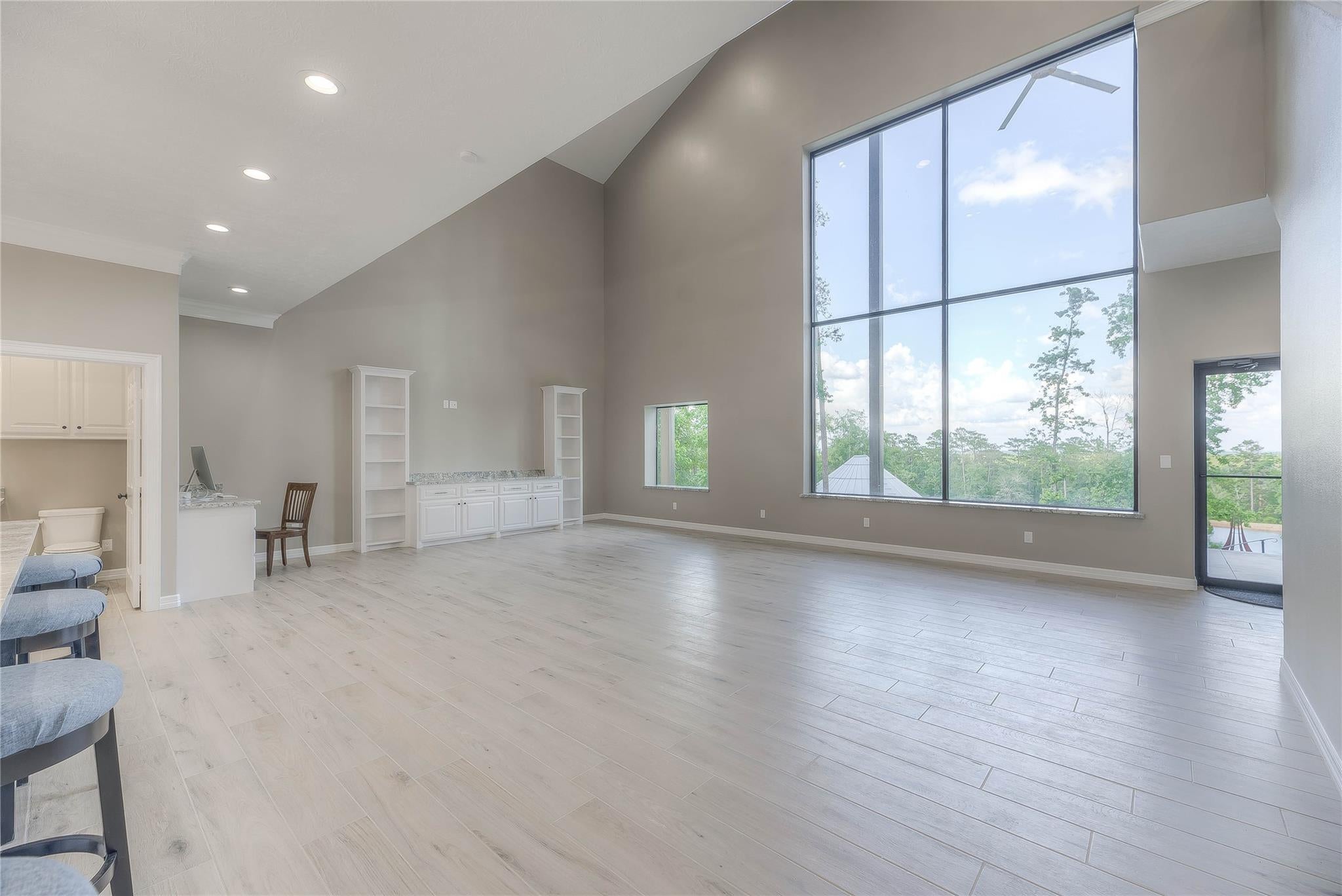 8214 Farm To Market Rd 350 N, Livingston, TX, 77351, USA, 8 Bedrooms Bedrooms, ,9 BathroomsBathrooms,Residential,Active,8214 Farm To Market Rd 350 N,10269207