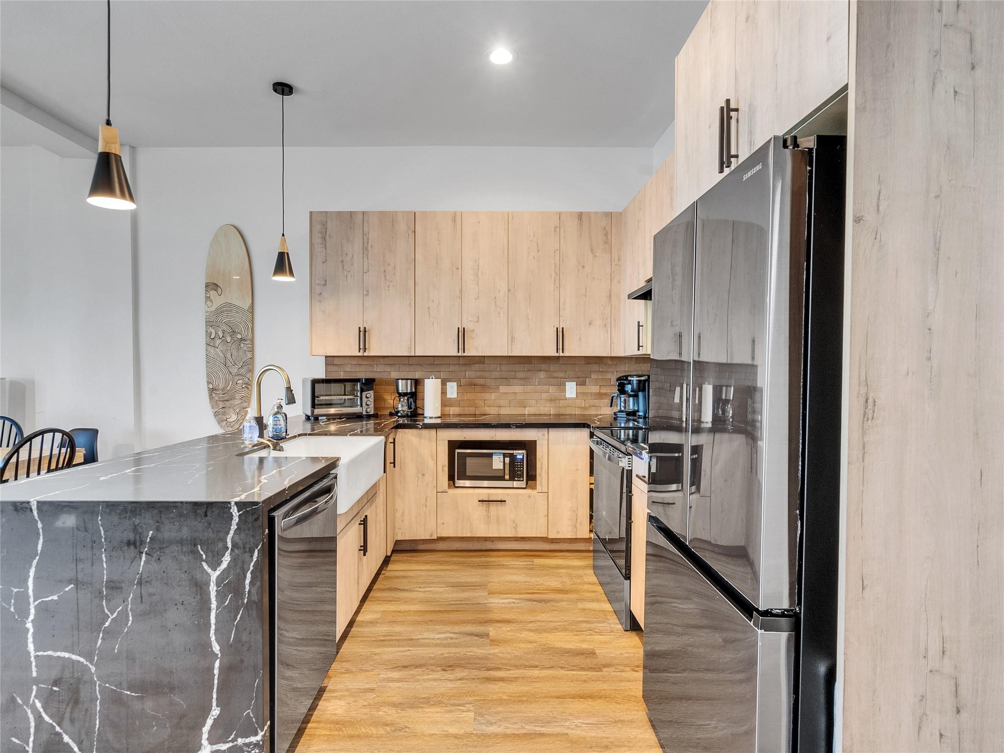 10614 Blue Water Highway