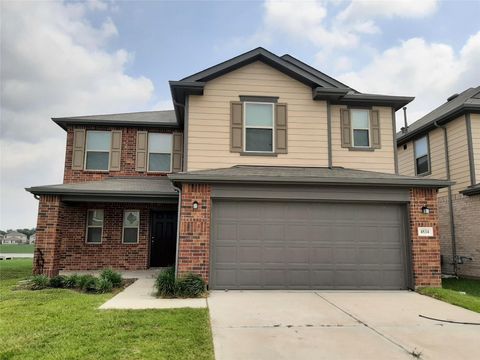 Photo of 4834 Lucky Fawn Lane, Richmond, TX 77406 (MLS # 37826008)