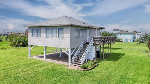 Photo of 4018 3rd Street, Galveston, TX 77554 (MLS # 14375280)