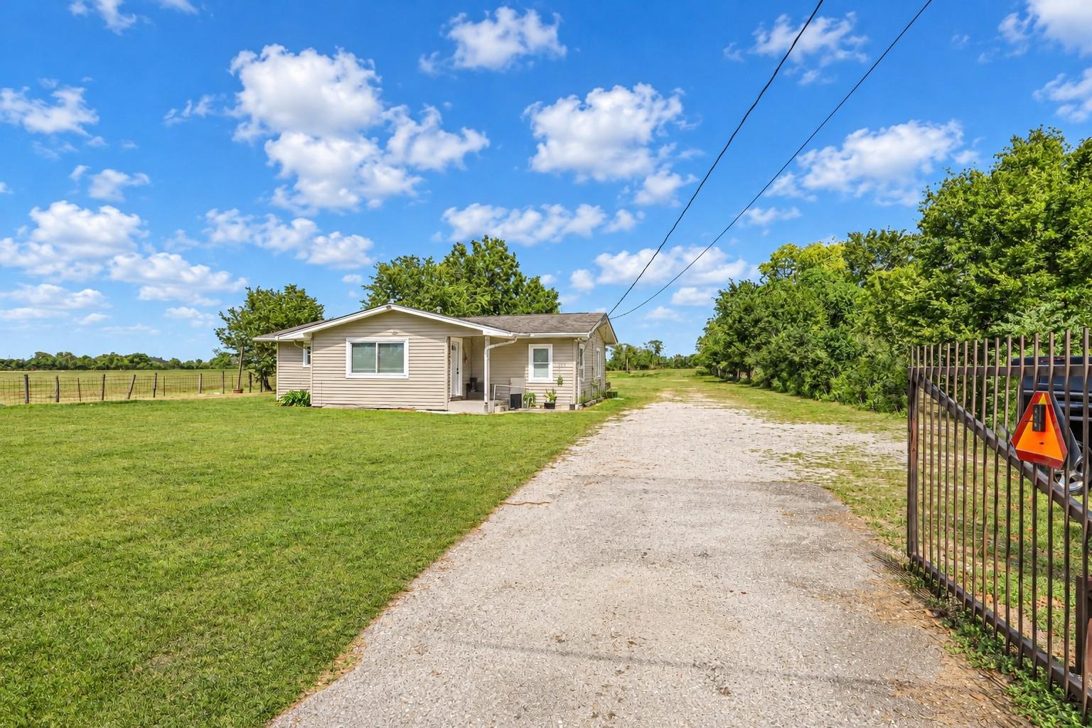 3303 E Wallisville Road