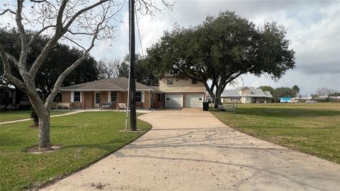 Photo of 1421 Highway 36 N, Rosenberg, TX 77471 (MLS # 78236381)