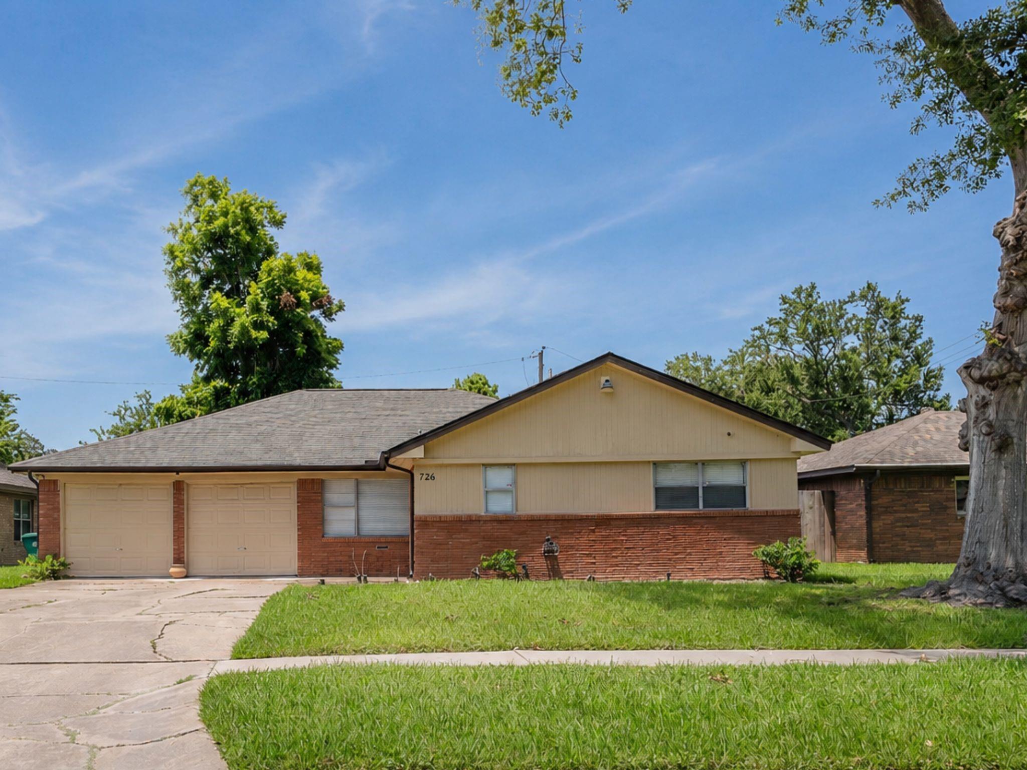 726 Skylark Road