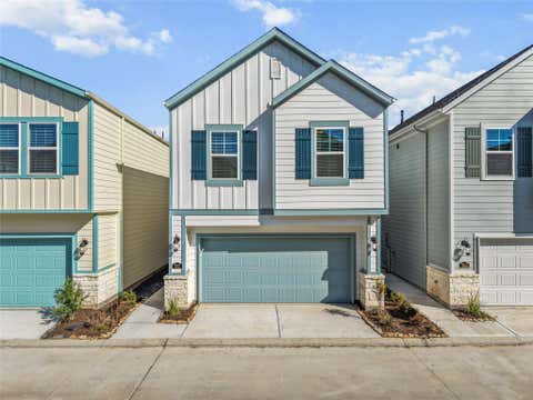 Photo of 702 Sand Dollar Drive, Kemah, TX 77565 (MLS # 92533544)