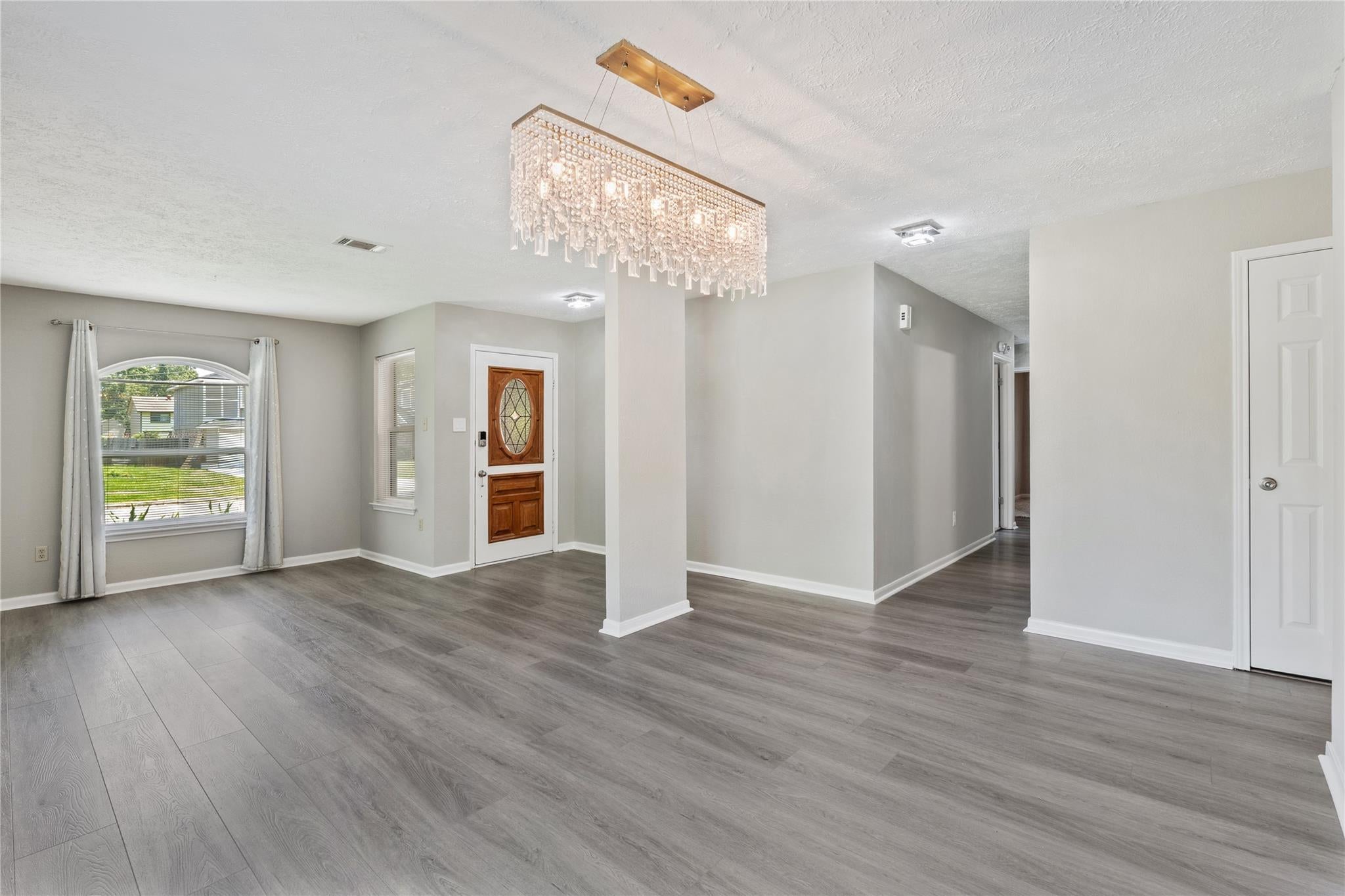 19619 Pine Cluster Lane