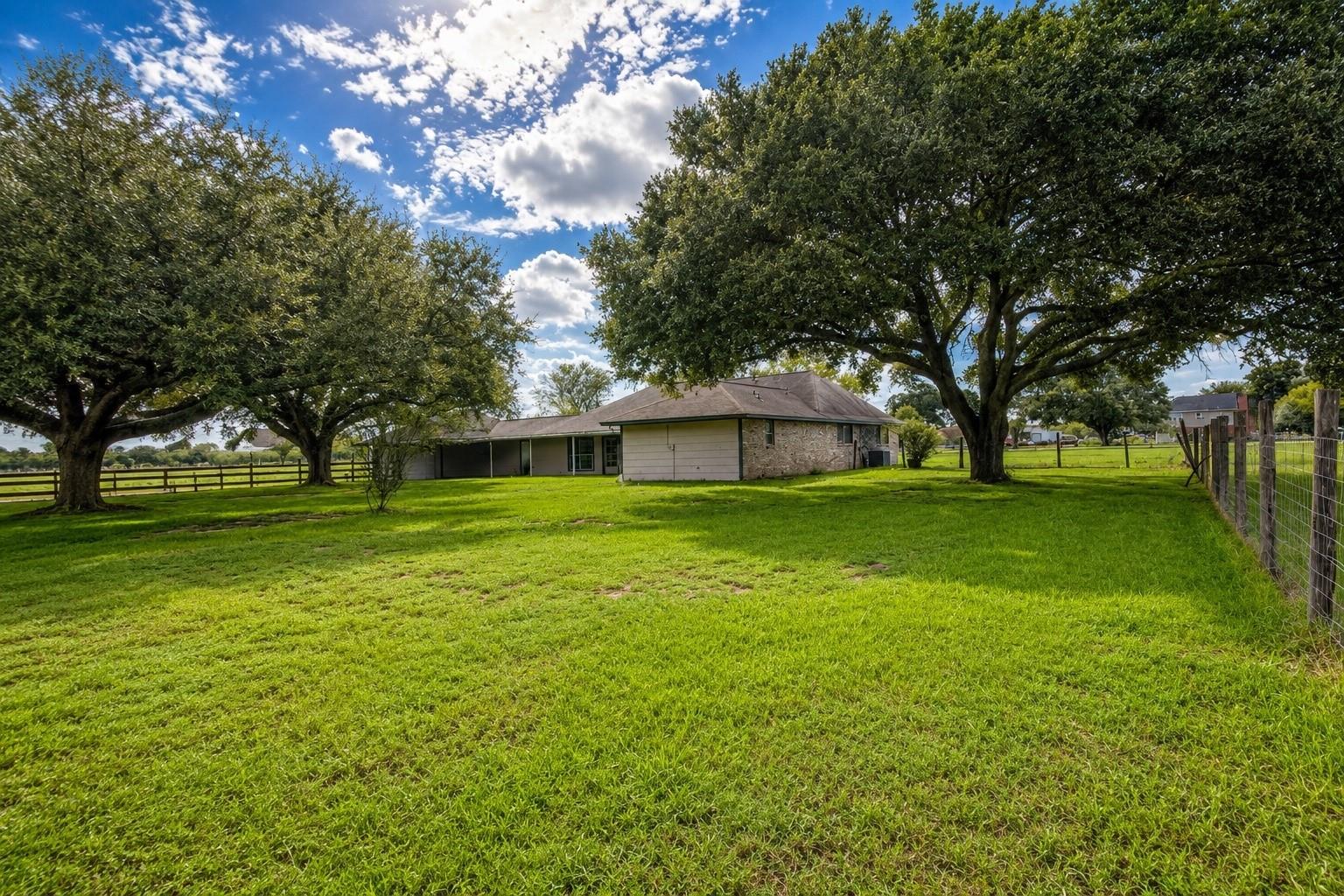 8696 Moravian Drive