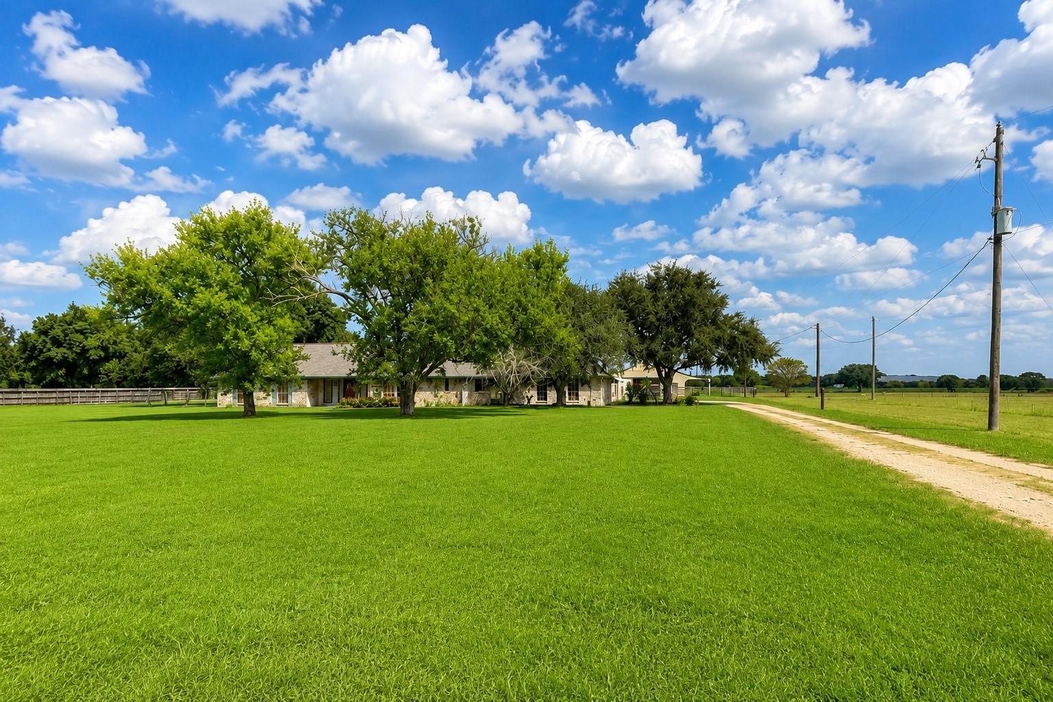 8696 Moravian Drive