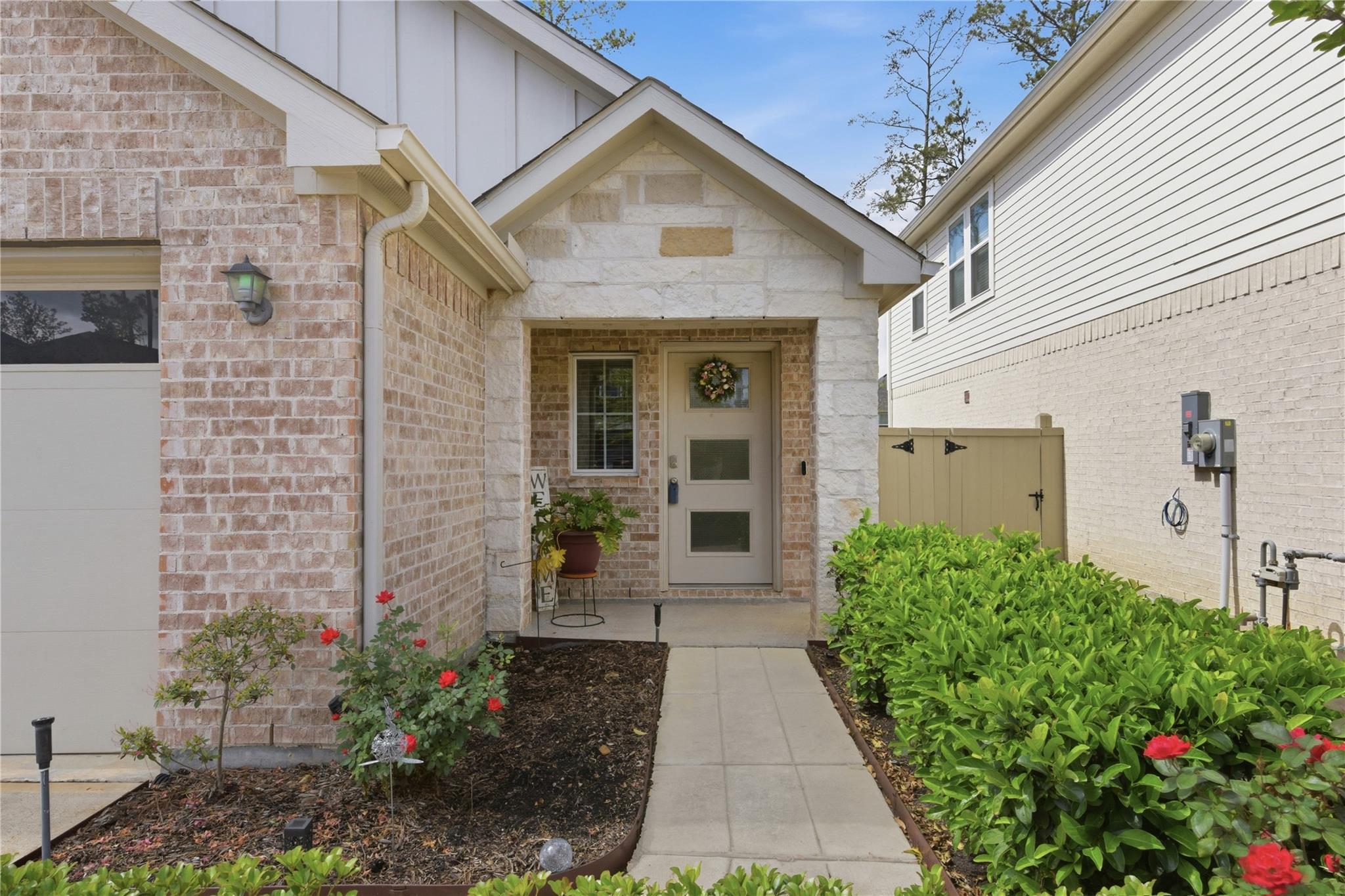 40526 Berylline Lane